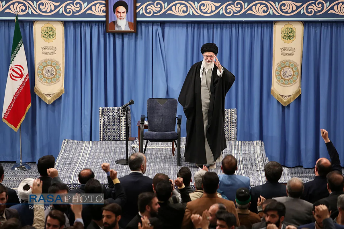 دیدار مداحان اهل&zwnj;بیت (علیهم&zwnj;السلام) با مقام معظم رهبری