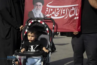 گوشه&zwnj;ای از لحظات ماندگار تشییع تاریخی رهبر شهید انقلاب در قم