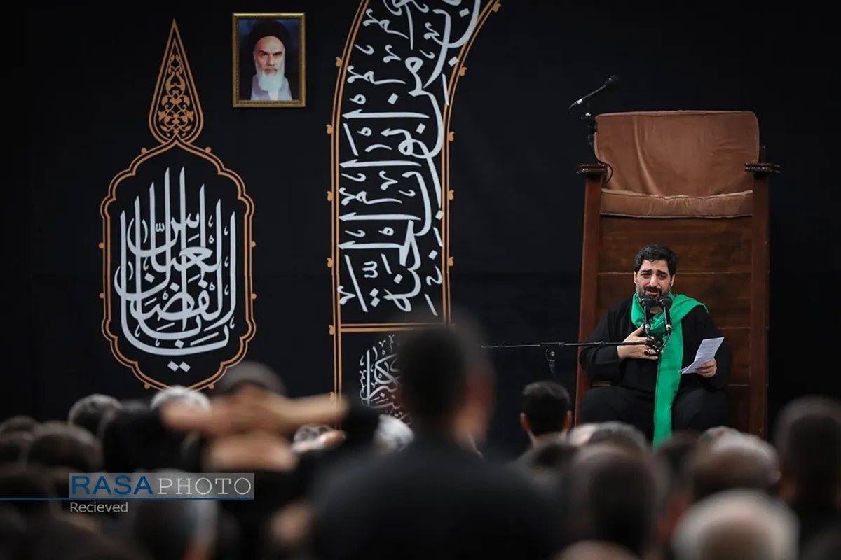 دومین شب مراسم عزاداری حضرت اباعبدالله الحسین (علیه&zwnj;السلام) با حضور رهبر انقلاب
