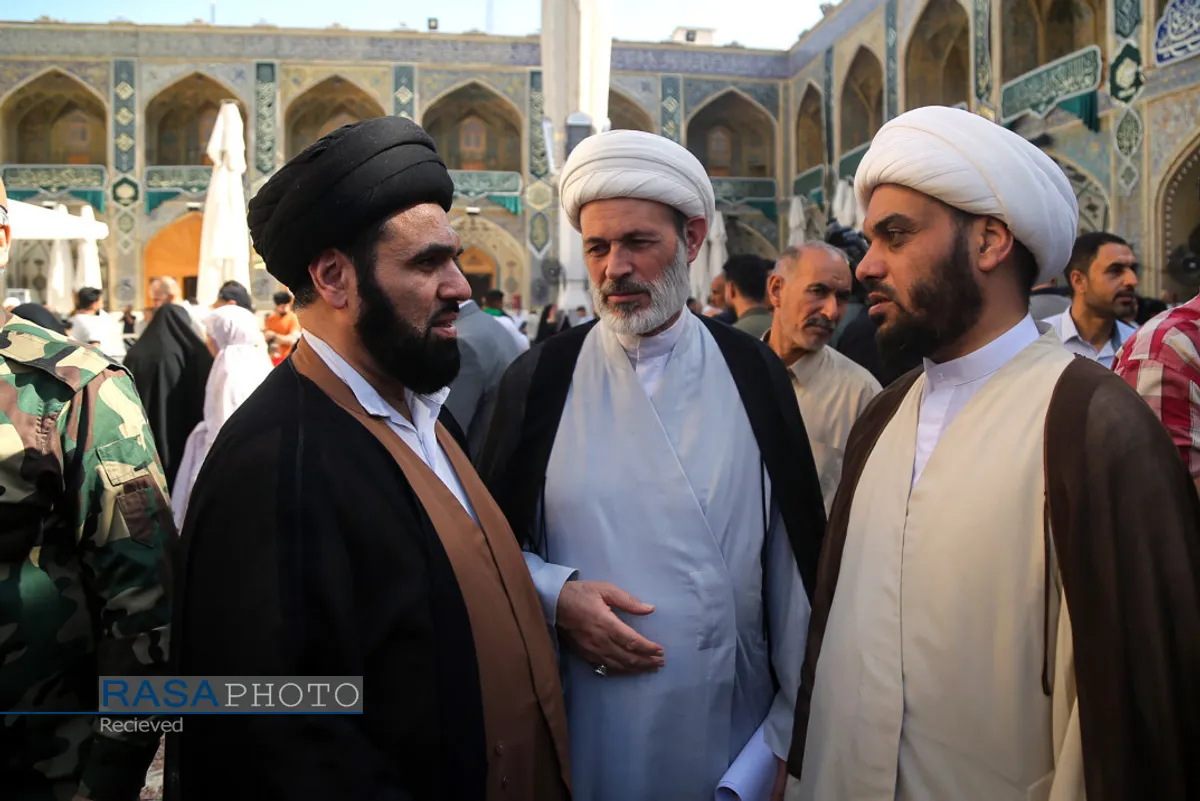 احتزاز پرچم غدیر در حرم حضرت امیر المومنین (علیه السلام)