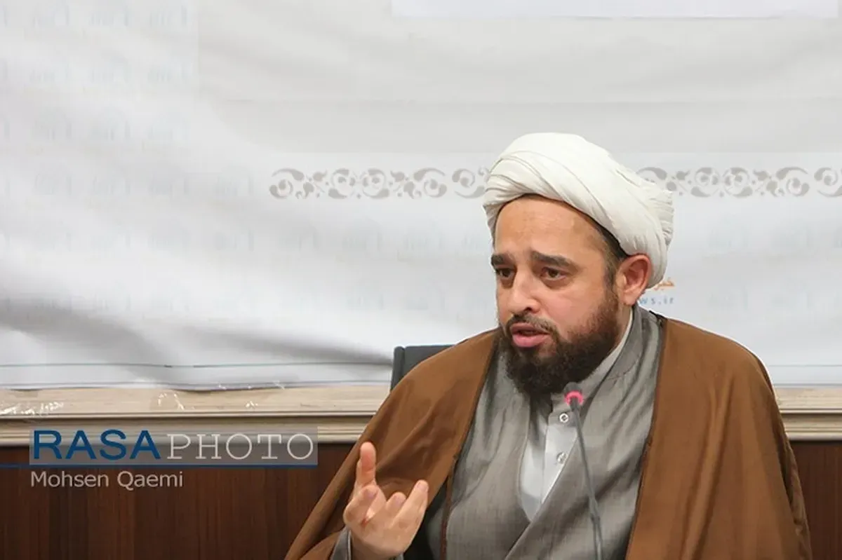 توحید، عدالت اجتماعی و مقاومت از اصول محوری رهبری است