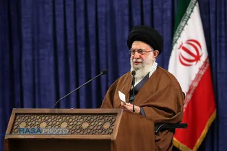 ارتباط تصویری با جمعی از مردم قم با مقام معظم رهبری