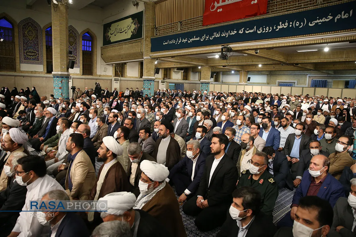 دیدار مسئولان نظام و سفرای کشور&zwnj;های اسلامی با مقام معظم رهبری