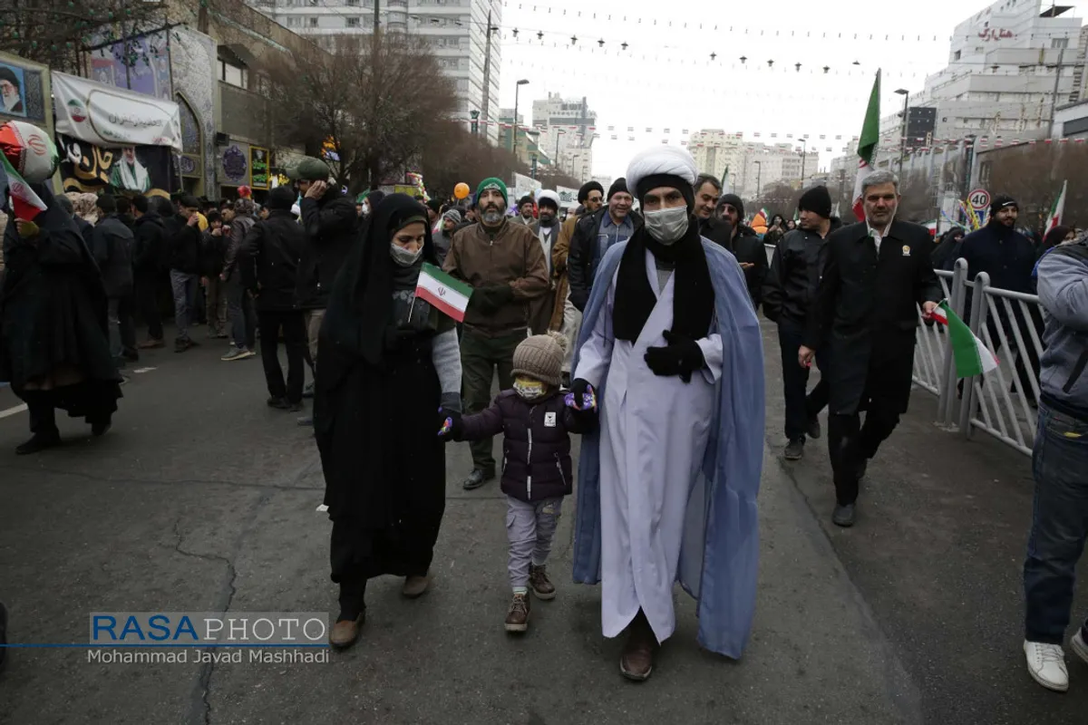 راهپیمایی عظیم مردم مشهد در سالروز یوم الله ۲۲ بهمن