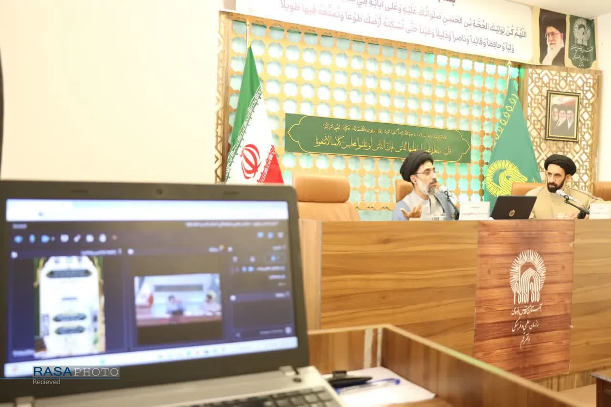 نشست بازسازی نهاد روحانیت از نهاد اندیشه تا اقتصاد سیاسی
