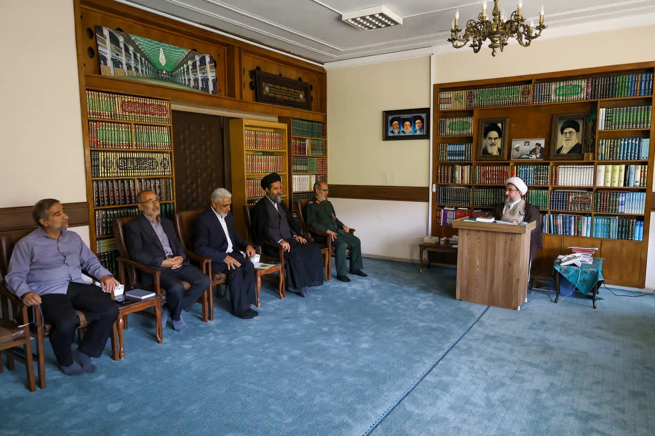 نشست هیئت امنای ستاد بازسازی عتبات عالیات آذربایجان شرقی برگزار شد+ تصاویر