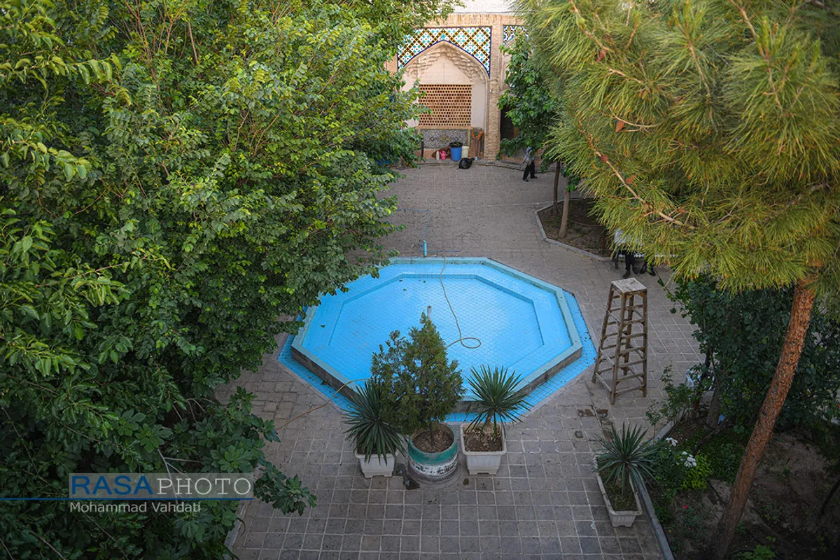 مدرسه علمیه جهانگیرخان قم