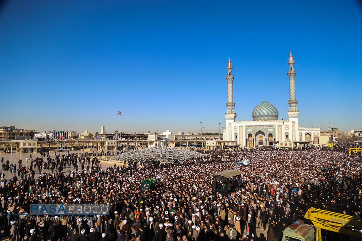 تشییع با شکوه مرحوم آیت الله هاشمی شاهرودی در قم