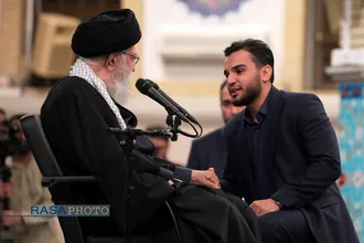 دیدار رمضانی دانشجویان با رهبر معظم انقلاب اسلامی