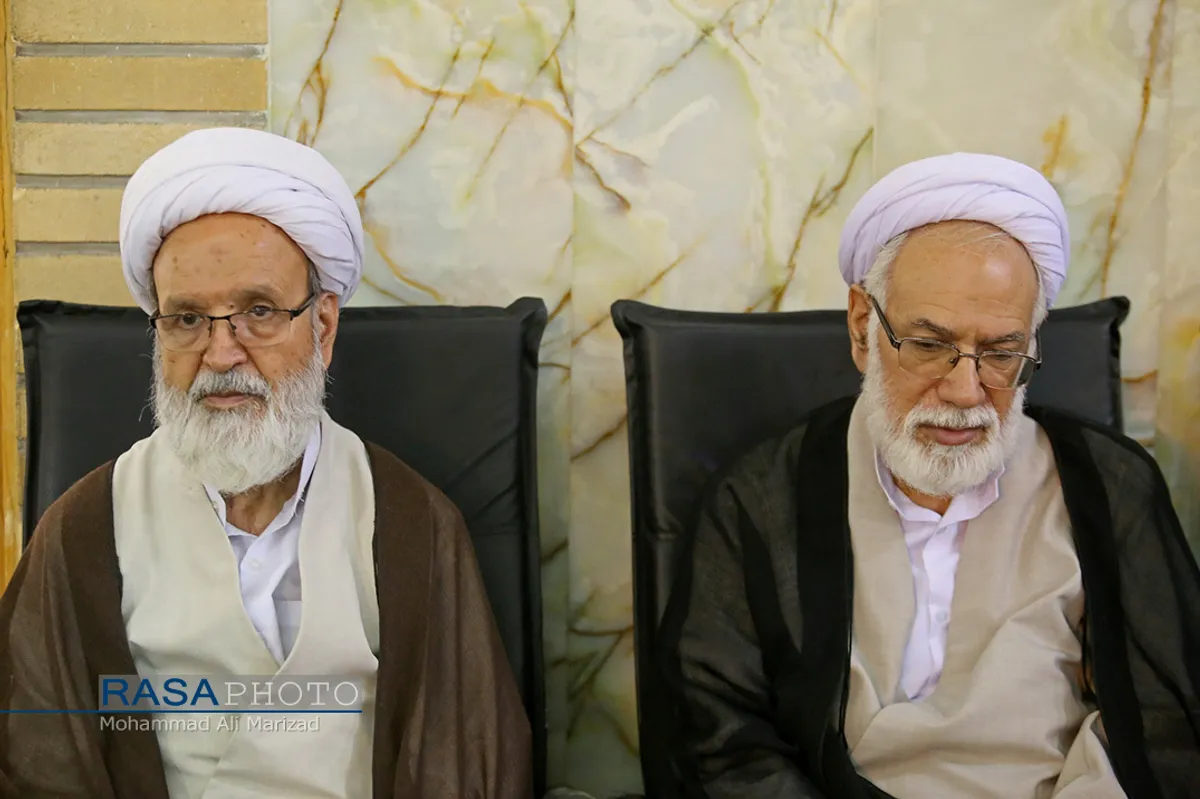 مراسم بزرگداشت آیت الله آصف محسنی در حرم حضرت معصومه (سلام الله علیها)