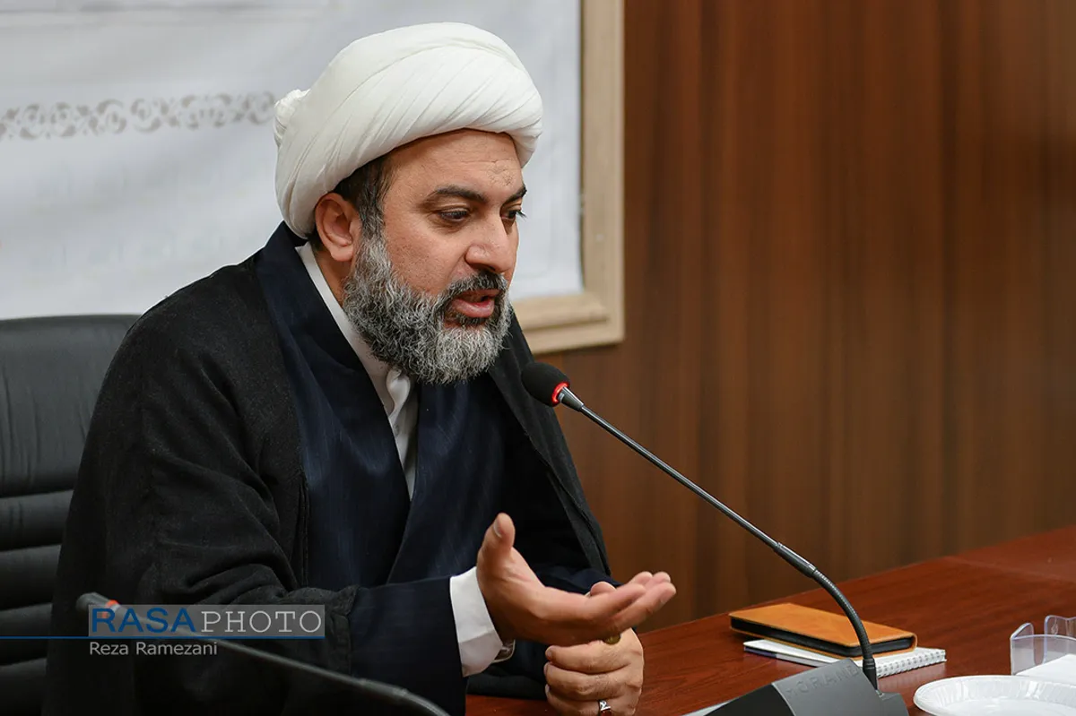 نشست خشونت علیه مظاهر دینی و راهبرد&zwnj;های جامعه اسلامی