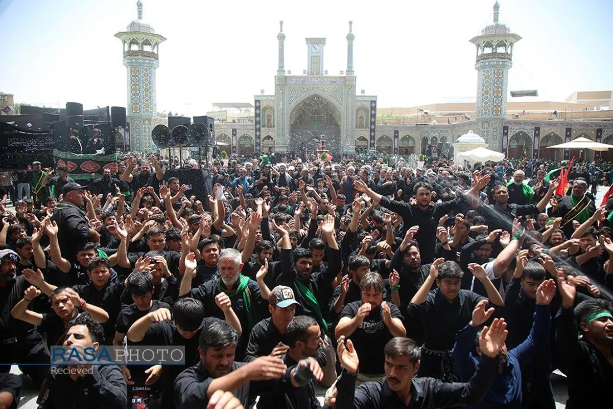 عزاداری روز عاشورا در حرم مطهر کریمه اهلبیت (علیهم&zwnj;السلام)