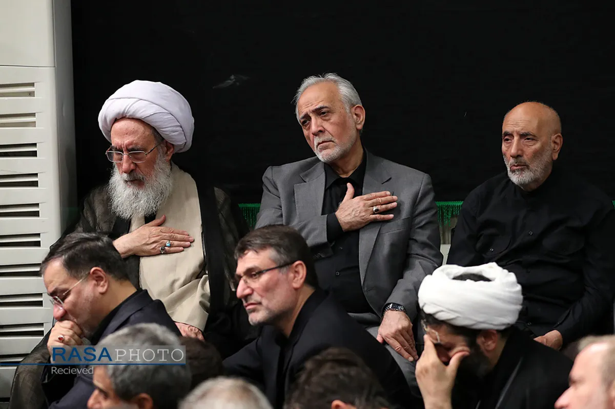 مراسم عزاداری حضرت اباعبدالله الحسین (علیه&zwnj;السلام) در شب تاسوعا با حضور رهبر انقلاب