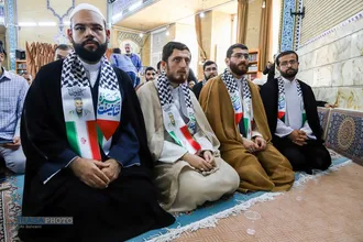 عمامه&zwnj;گذاری تعدادی از طلاب حوزه&zwnj;های علمیه در روز میلاد حضرت امام حسن عسکری (علیه&zwnj;السلام) توسط آیت الله شب&zwnj;زنده&zwnj;دار
