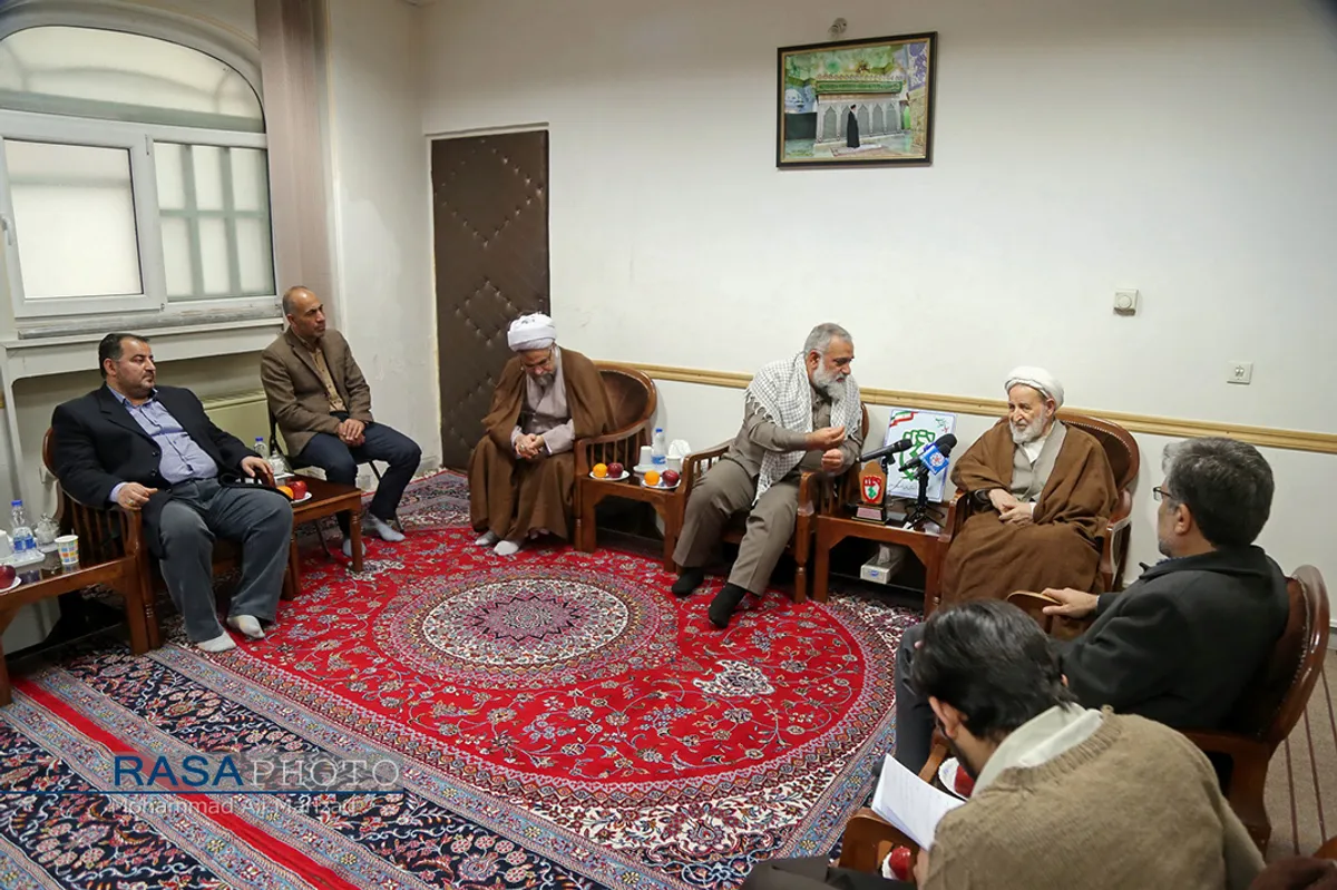 تصاویری از مرحوم آیت الله یزدی