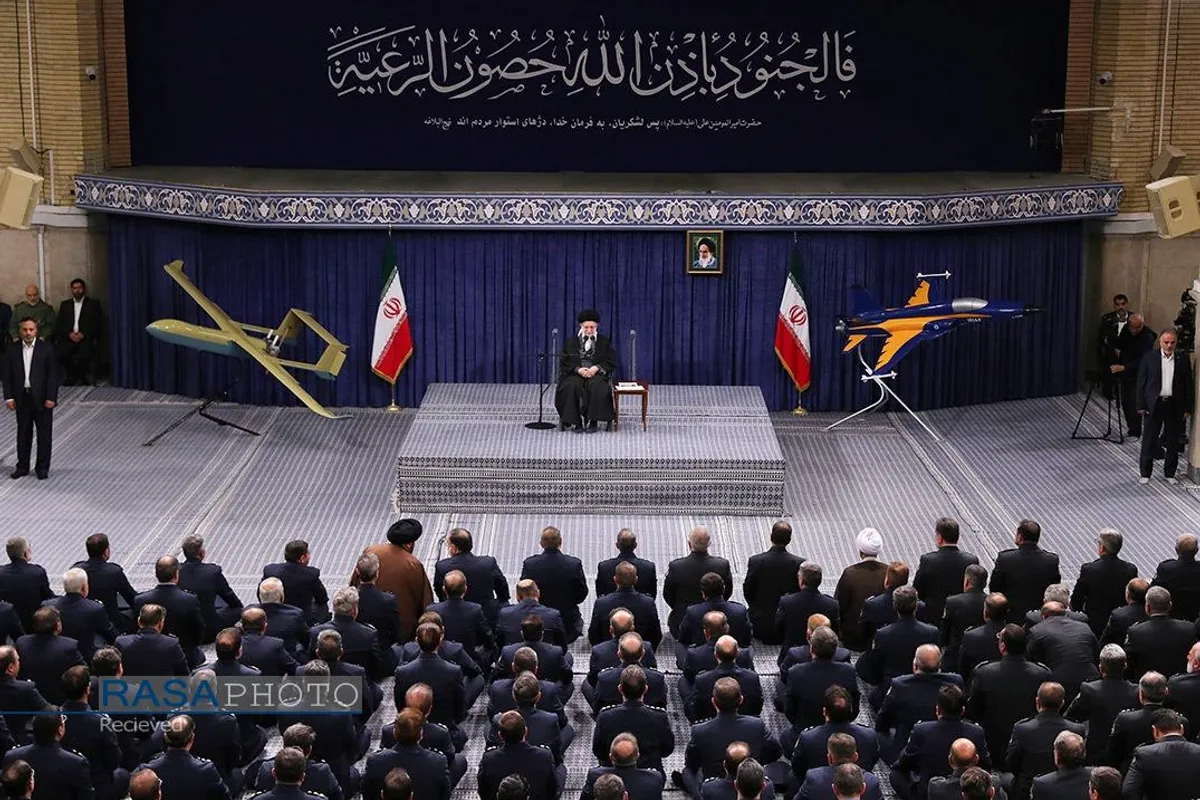دیدار جمعی از فرماندهان نیروی هوایی و پدافند هوایی ارتش با فرمانده کل قوا