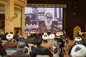مراسم ارتحال آیت الله مصباح یزدی در حرم مطهر احمد بن موسی (ع) در شیراز&lrm;