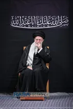 مراسم عزاداری شب عاشورای حسینی (علیه&zwnj;السلام) با حضور رهبر انقلاب