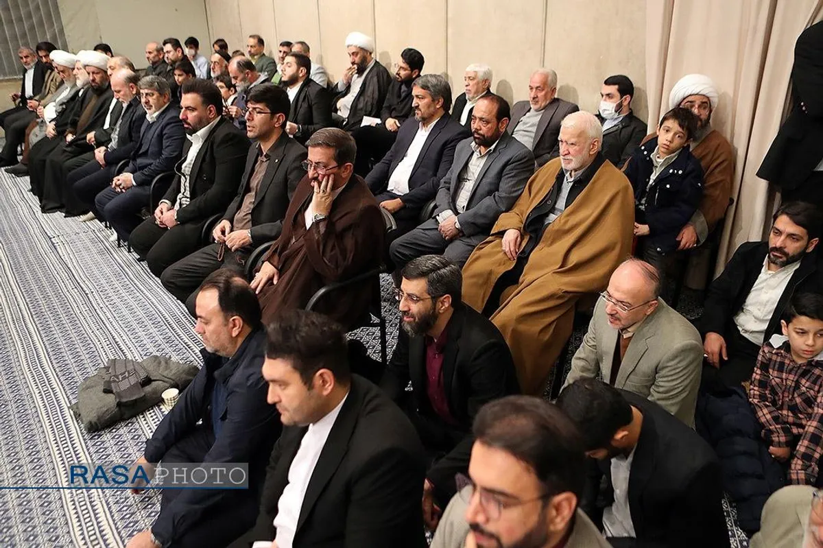 دیدار مداحان اهل&zwnj;بیت (علیهم&zwnj;السلام) با مقام معظم رهبری
