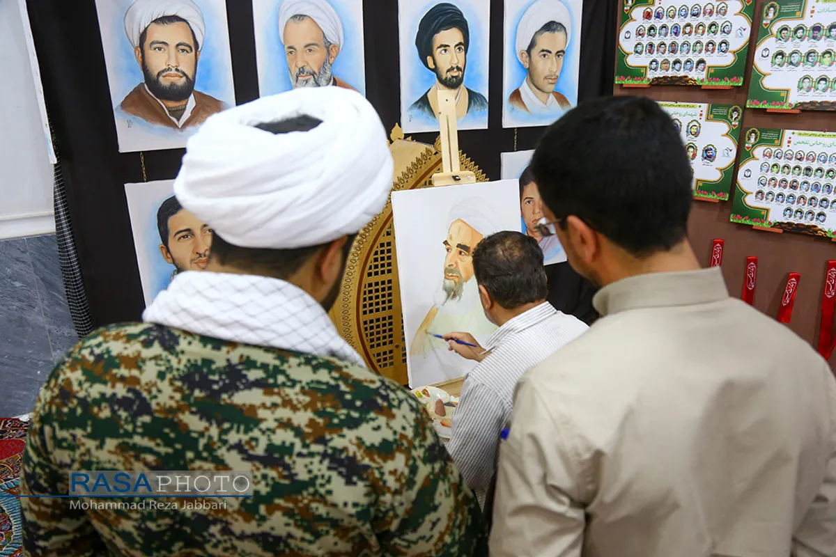 نمایشگاه ردای سرخ