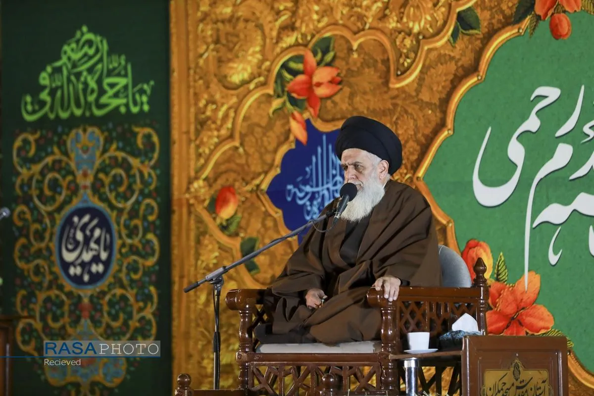 جشن ولادت حضرت علی بن موسی الرضا(ع) در آستان مقدس مسجد جمکران