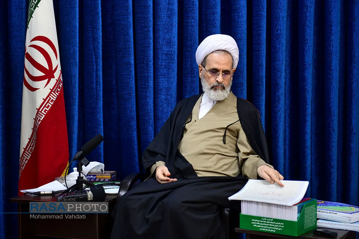آیین رونمایی از کتاب &laquo;فرهنگ&zwnj;نامه شهدای روحانی&raquo;