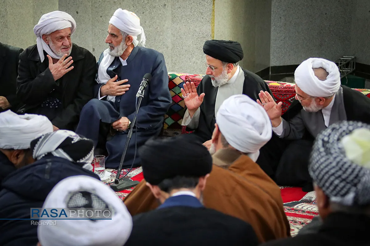 دیدار رئیس جمهور با علمای اهل سنت و شیعه در کردستان