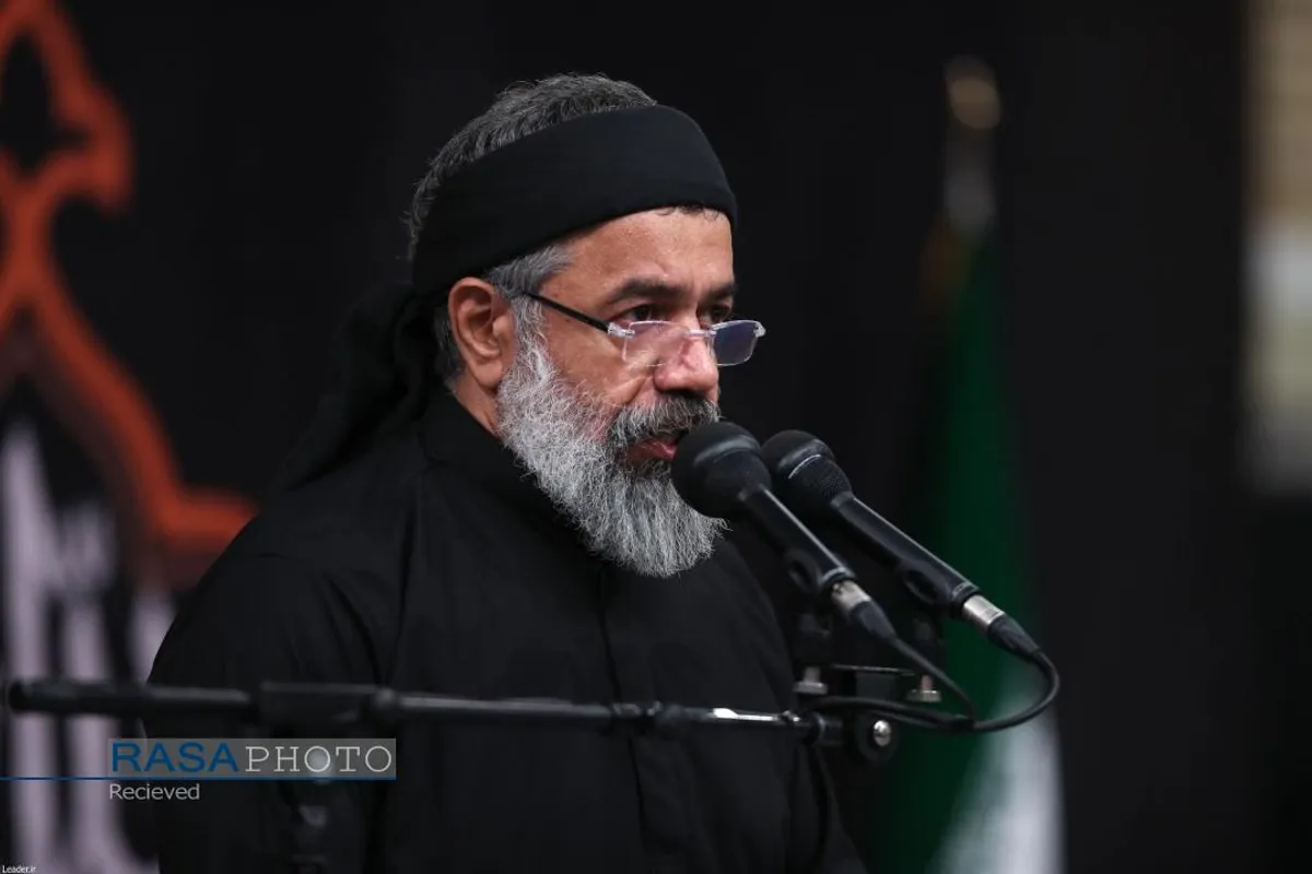 مراسم عزاداری شب عاشورای حسینی (علیه&zwnj;السلام) با حضور رهبر انقلاب