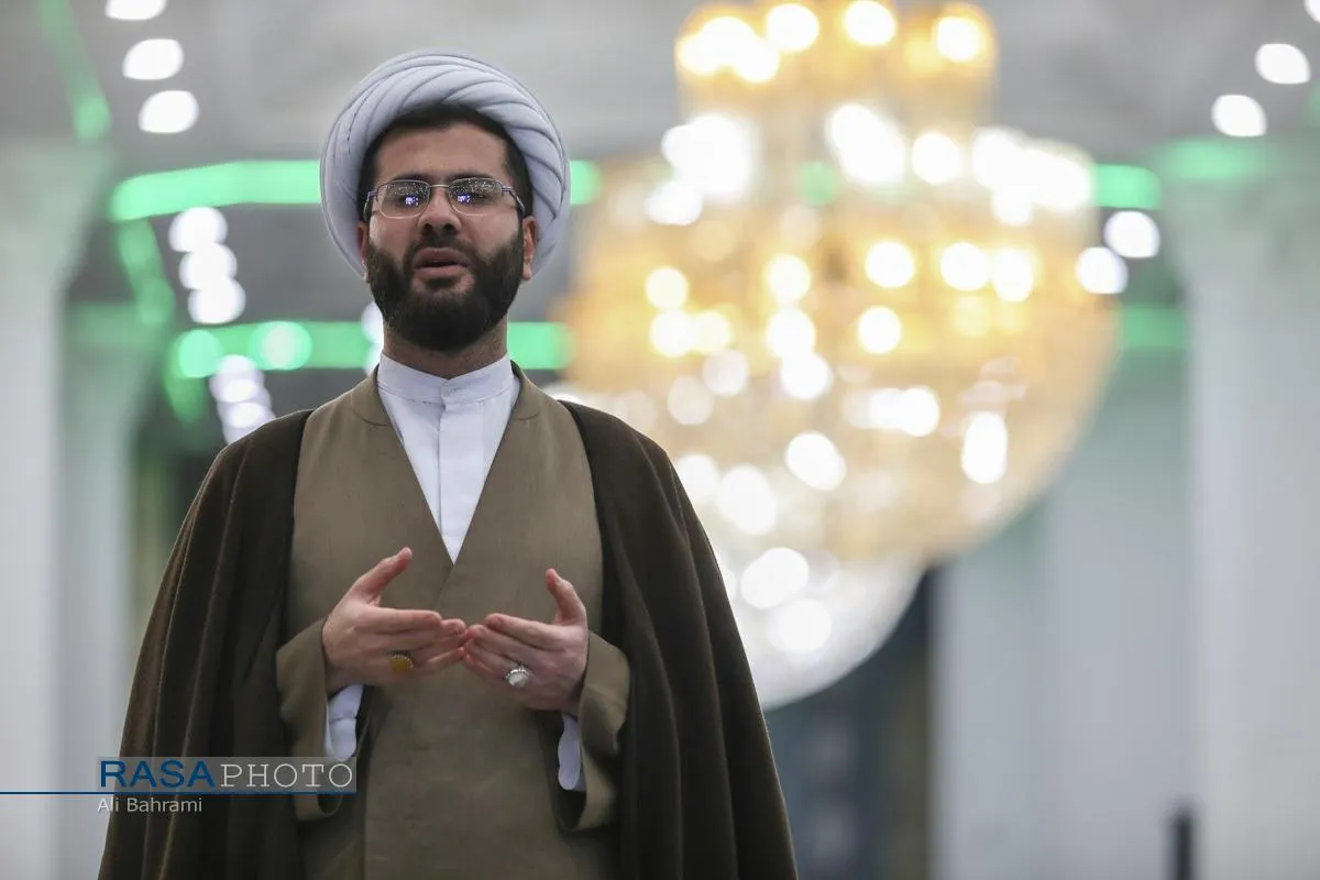 جشن عمامه&zwnj;گذاری طلاب حوزه علمیه حضرت ولی عصر (عج)