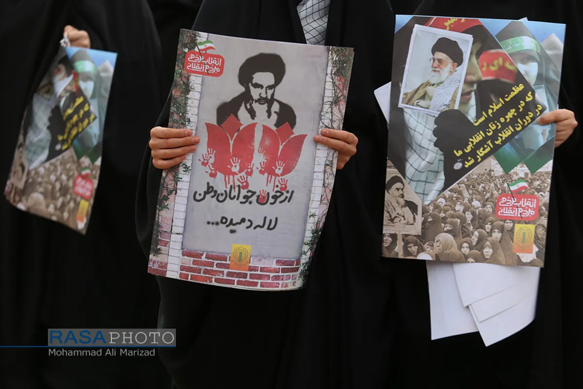 بعثت انقلاب | راهپیمایی عظیم ۲۲ بهمن در قم