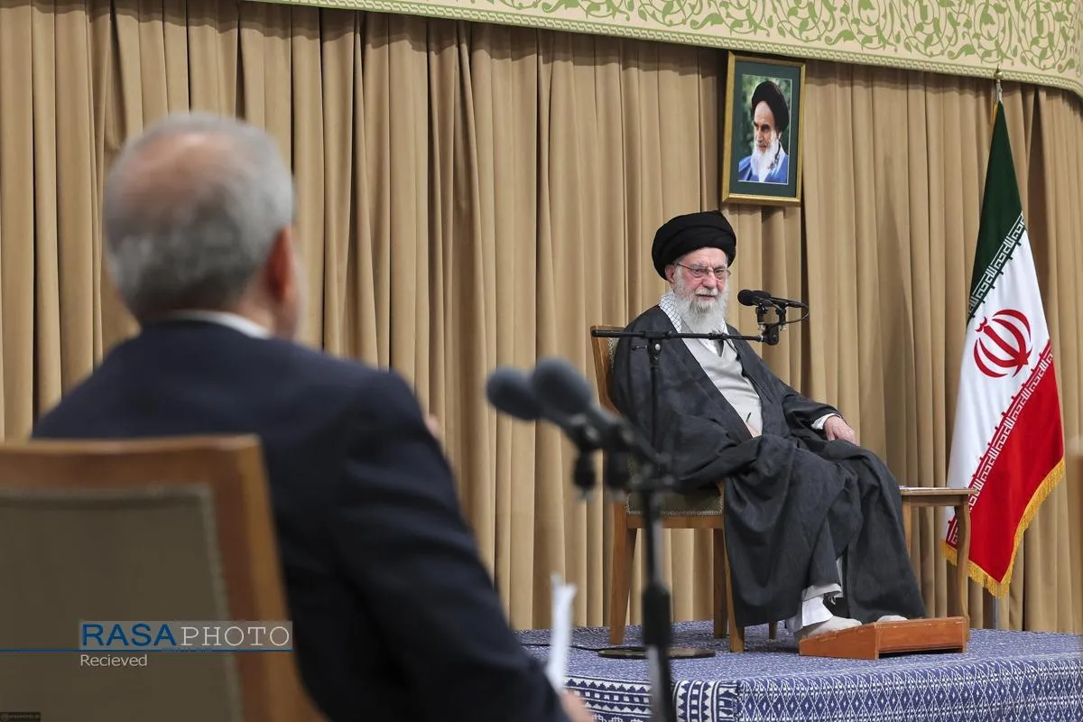 دیدار رئیس&zwnj; جمهور و اعضای هیئت دولت با رهبر معظم انقلاب