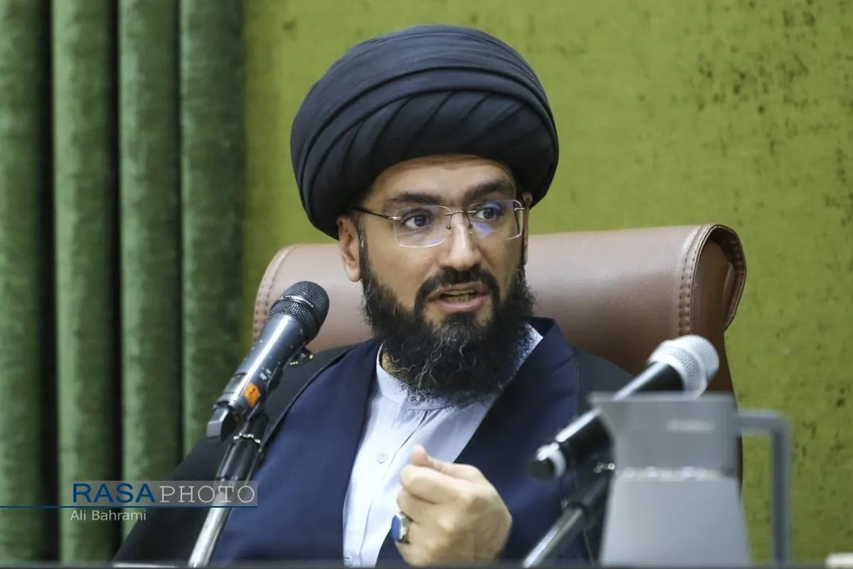 نشست هم&zwnj;اندیشی به مناسبت پیام آیت&zwnj;الله&zwnj;العظمی خامنه&zwnj;ای به همایش صدسالگی حوزه و روز جهانی ارتباطات