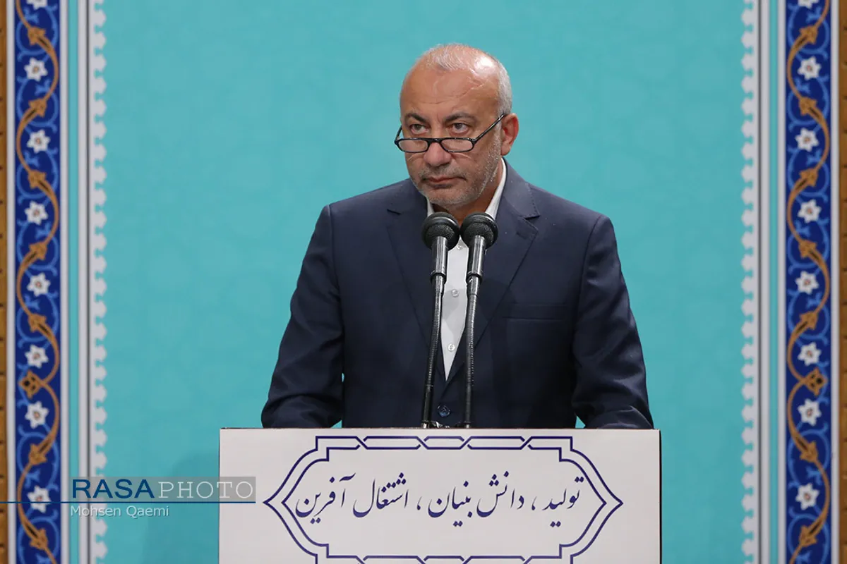 دیدار کارآفرینان، تولیدکنندگان و دانش بنیان&zwnj;ها با رهبر انقلاب