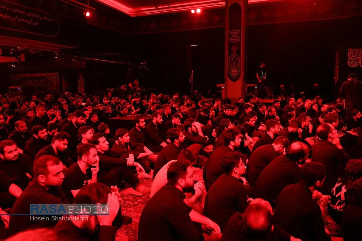 شب هشتم محرم ۱۴۴۶ در هیئت فاطمیون قم