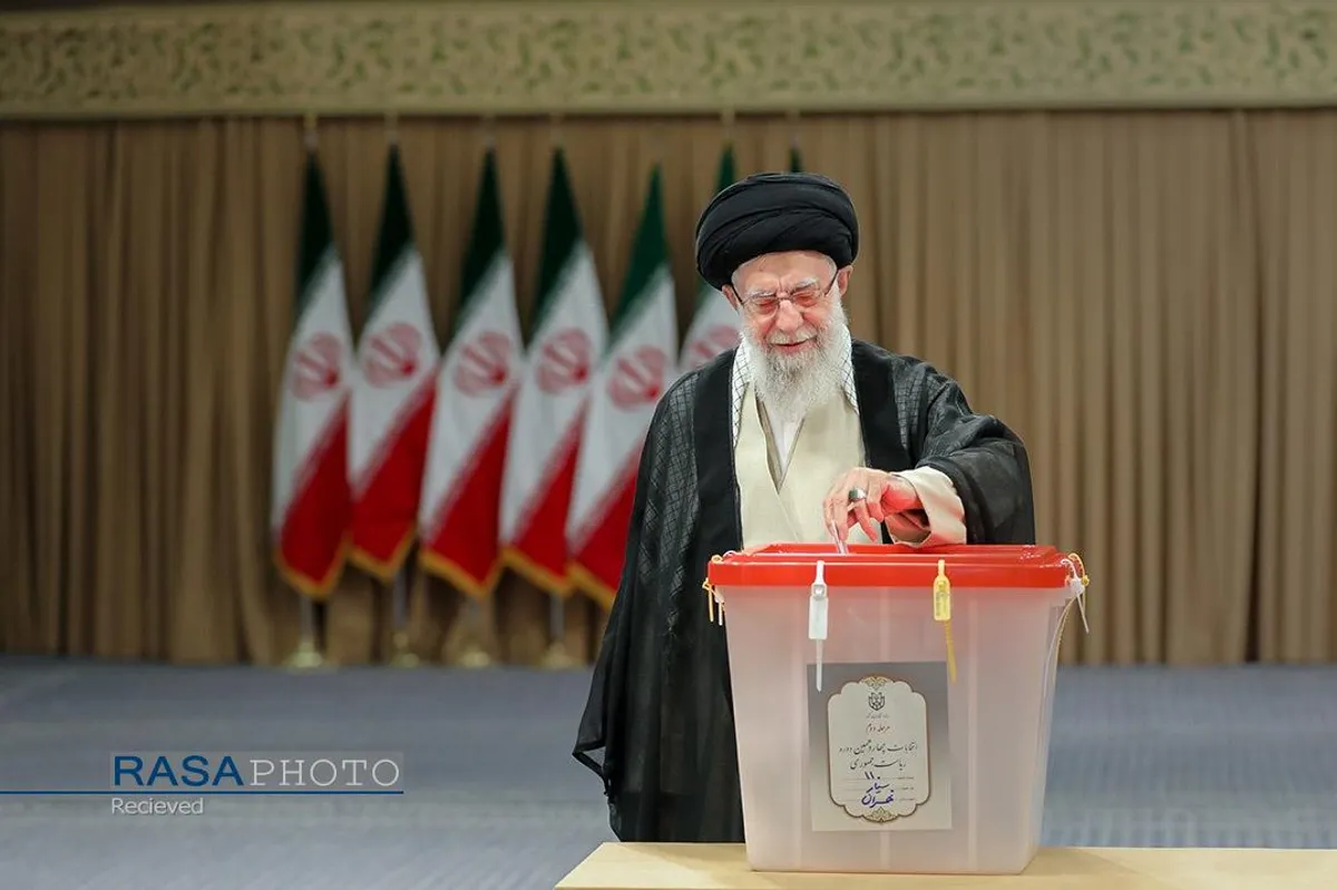 مشارکت مقام معظم رهبری در دور دوم انتخابات ریاست جمهوری سال ۱۴۰۳