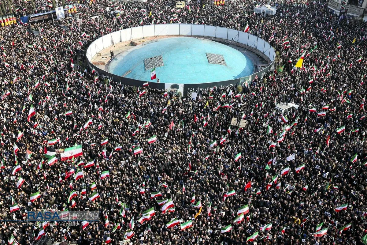 بیعت تاریخی مردم ولایتمدار تهران با سومین رهبر معظم انقلاب اسلامی