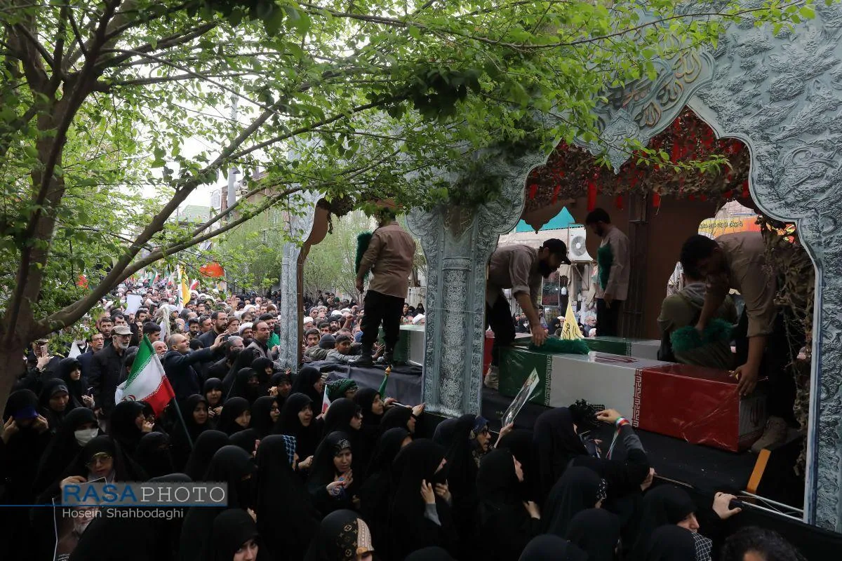 تشییع پیکر شهید خطیب در قم