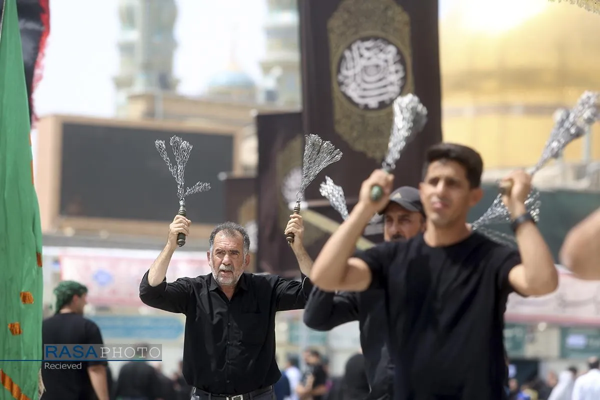 عزاداری روز اربعین حسینی (ع) در حرم حضرت معصومه (سلام&zwnj;الله&zwnj;علیها)