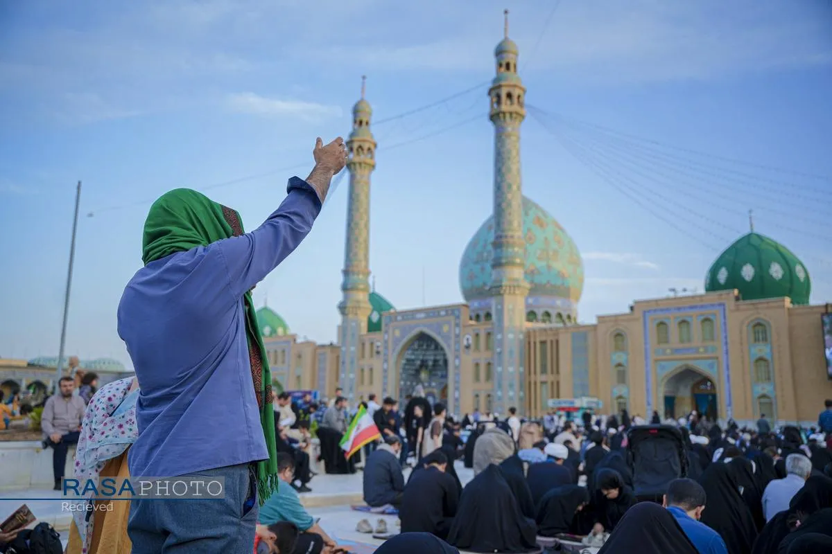 مراسم پر فیض دعای عرفه در مسجد مقدس جمکران