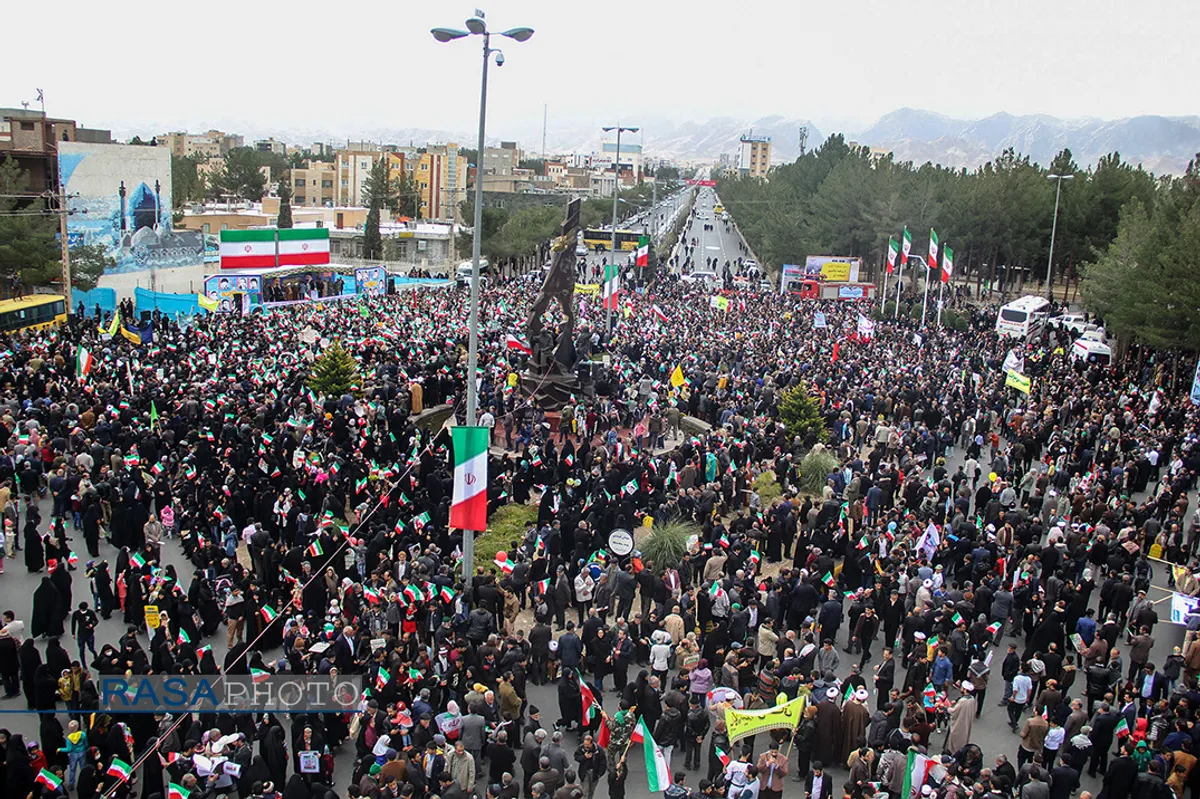 بعثت انقلاب | راهپیمایی باشکوه 22 بهمن در بیرجند