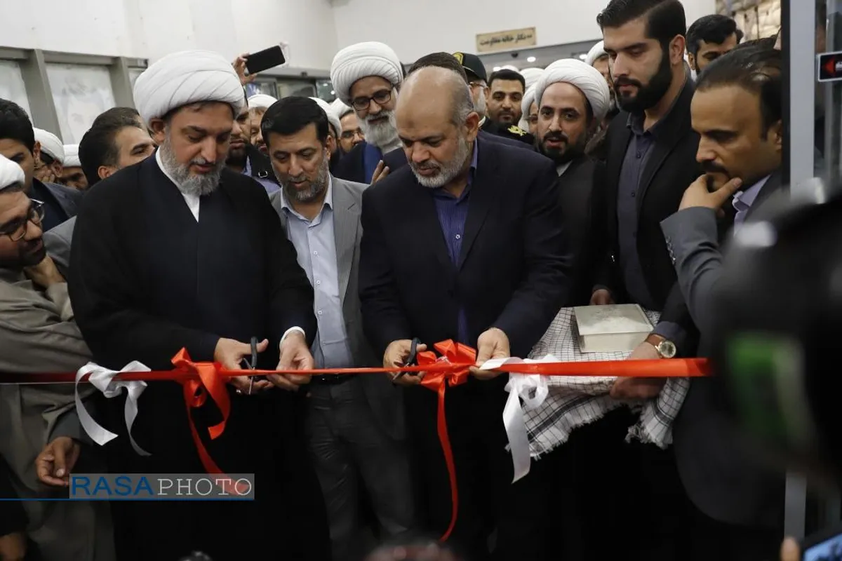 افتتاح نمایشگاه روایت پیشرفت با حضور وحیدی وزیر کشور