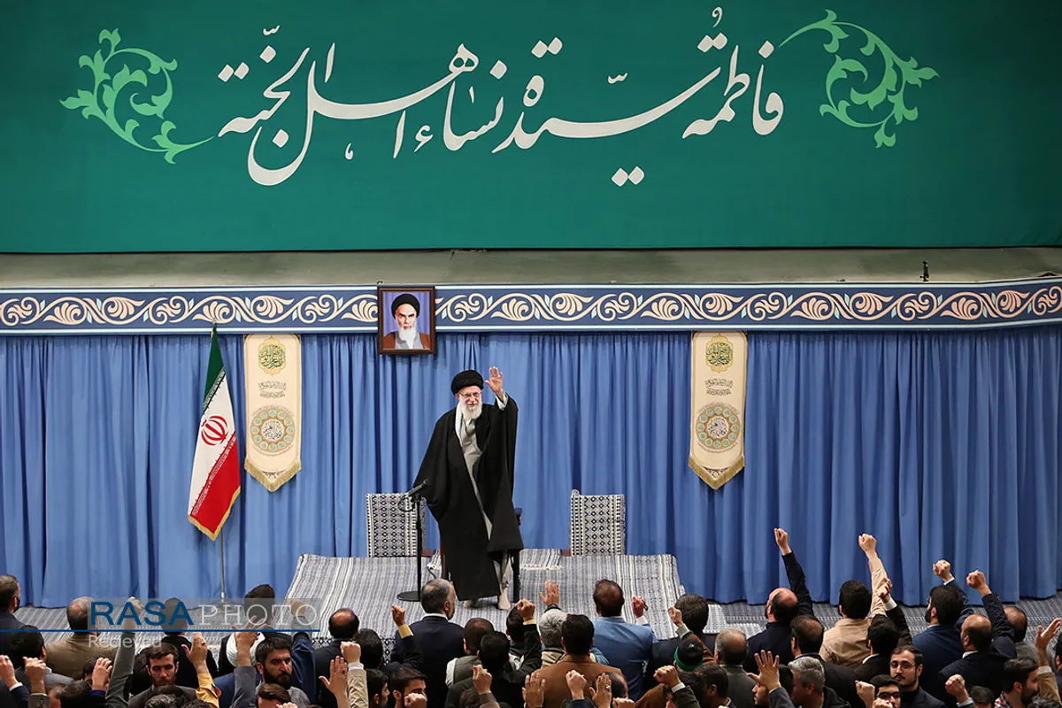 دیدار مداحان اهل&zwnj;بیت (علیهم&zwnj;السلام) با مقام معظم رهبری