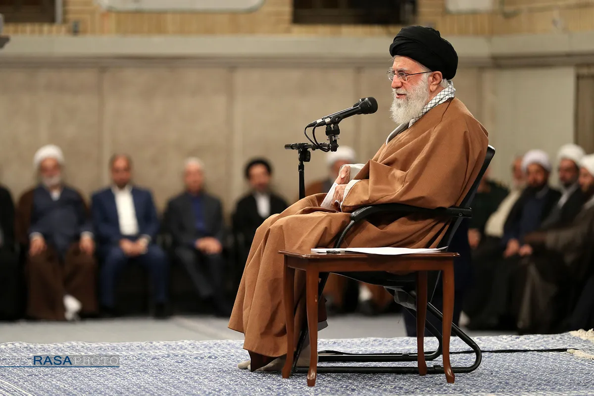 دیدار هزاران نفر از دانشجویان و دانش&zwnj;آموزان با مقام معظم رهبری
