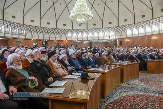 رونمایی از تفسیر تسنیم آیت&zwnj;الله جوادی آملی