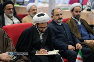 آیین تجلیل از برترین&zwnj;های عرصه پژوهش، پژوهشکده، گروه علمی و پژوهشگران برتر پژوهشگاه علوم و فرهنگ اسلامی