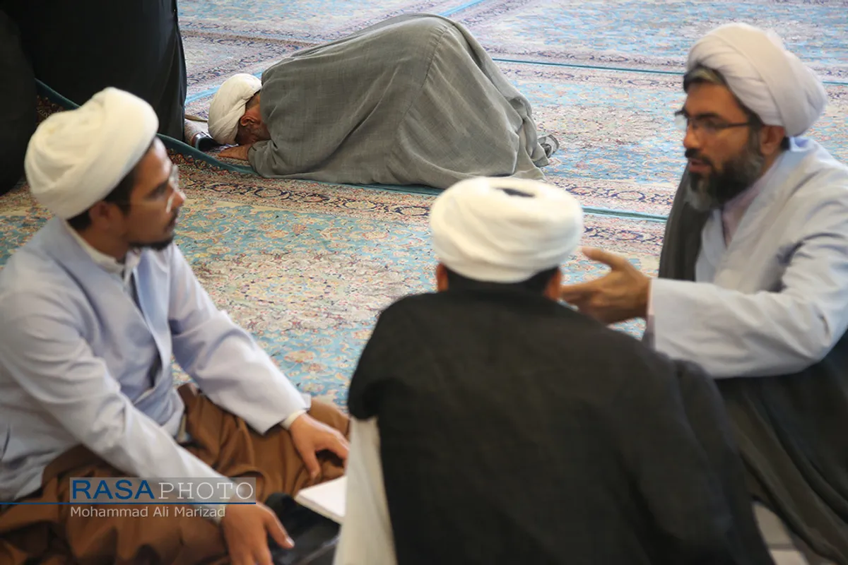 جلسه درس تفسیر حضرت آیت الله جوادی آملی