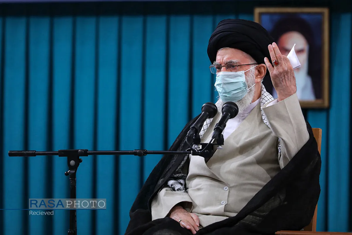 دیدار میهمانان کنفرانس وحدت اسلامى&zwnj; و جمعی از مسئولان نظام با رهبر انقلاب