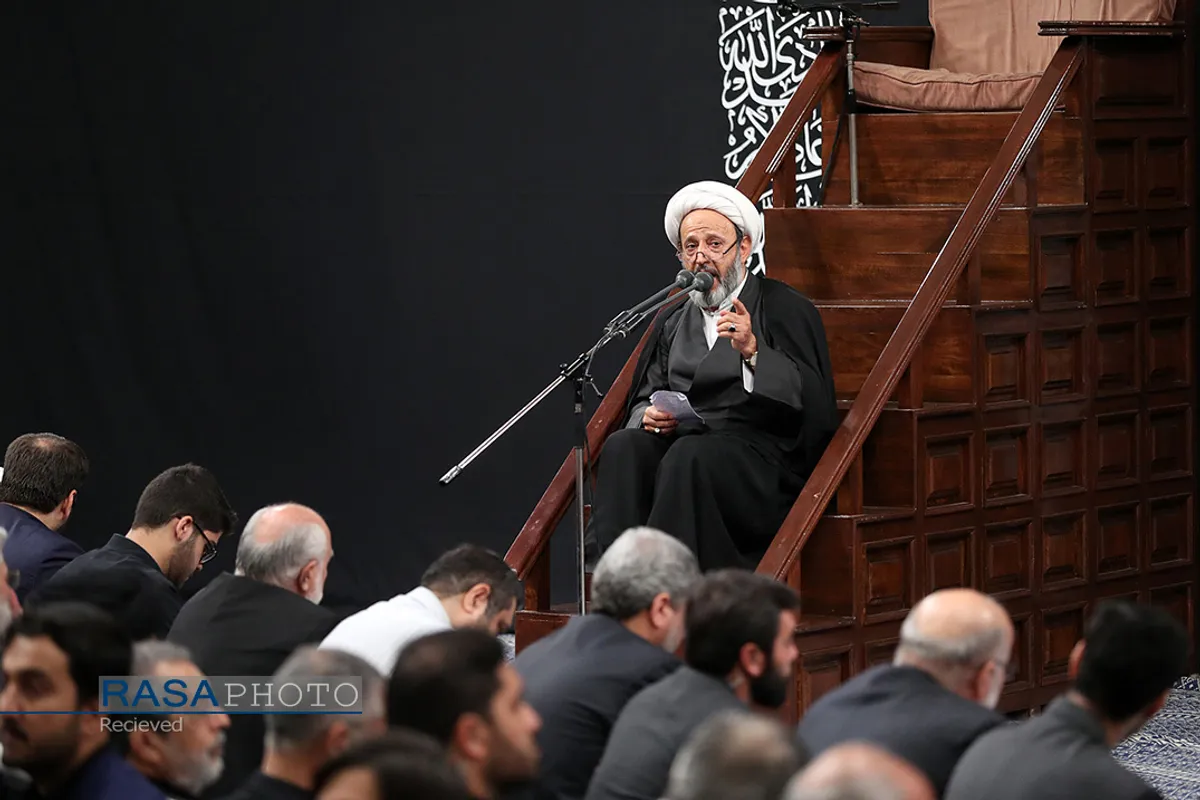 دومین شب مراسم عزاداری حضرت اباعبدالله الحسین (علیه&zwnj;السلام) با حضور رهبر انقلاب