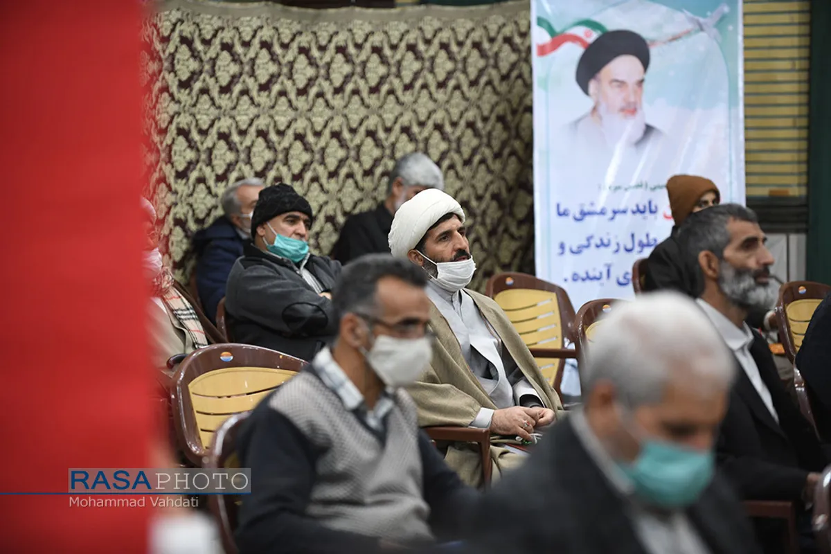 جشن بزرگ دهه فجر انقلاب اسلامی با سخنرانی دکتر صفار هرندی