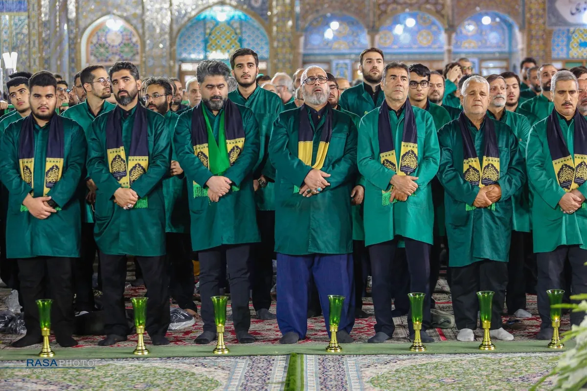 آیین شمعدان&zwnj; در شام رحلت بانوی کرامت (س)
